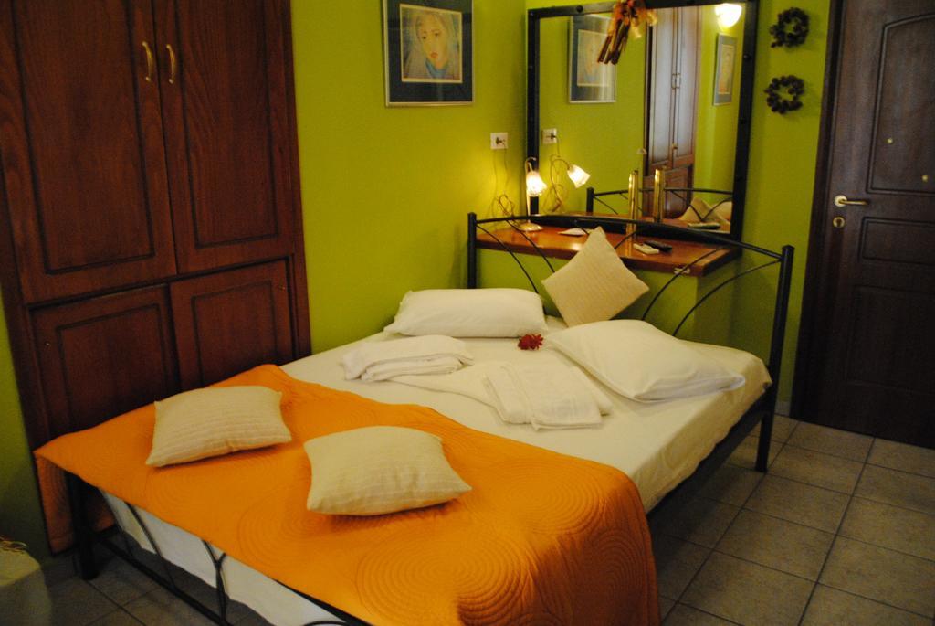 Traditional Idramon Hotel Chania  Ruang foto