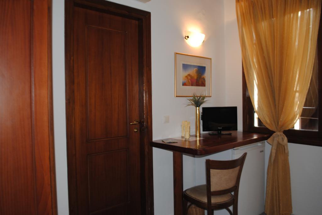 Traditional Idramon Hotel Chania  Bagian luar foto